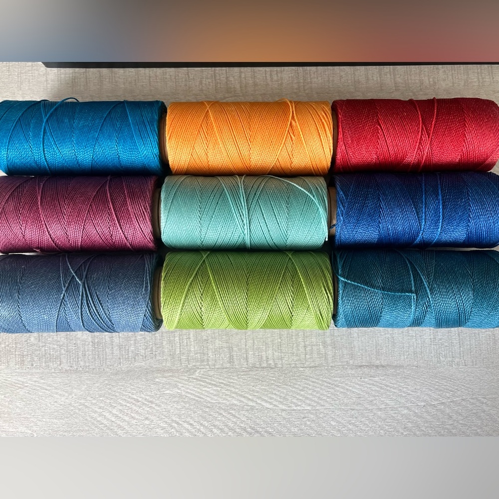 Waxed cord for macrame jewelry crafting (Linhasita waxed cord)